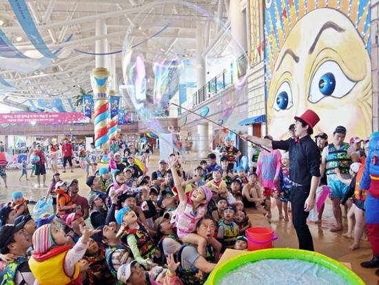 원마운트 워터파크서 펼쳐지는 버블쇼