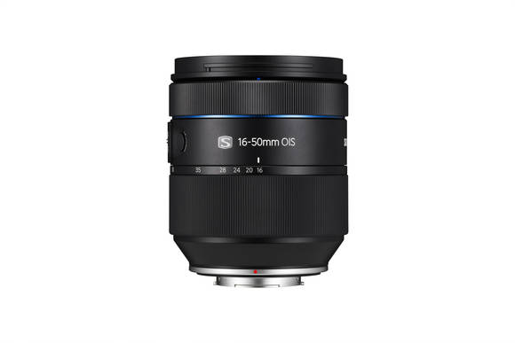 삼성전자의 고성능 프리미엄 S 교환렌즈(사진 제공: 삼성전자)