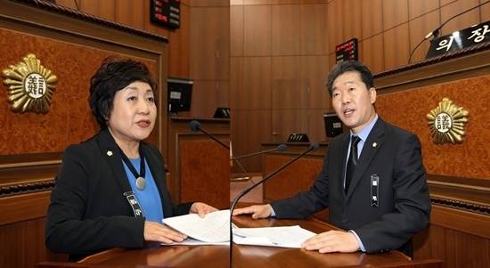 의정부시의회, 28일 제233회 의정부시의회 임시회 폐회했다. (사진 왼쪽부터) 강은희 의원과 윤양식 의원이 대표발의 하고 있다.