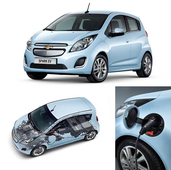 한국지엠의 쉐보레 스파크 EV 측면(상단)과 내부 구동장치(하단좌측), 충전포트(하단우측)(사진 제공; 한국지엠)