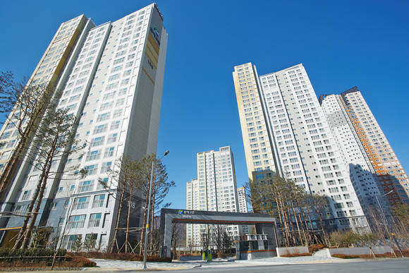 입주 시작 두달반만에 입주율 88%를 기록한 ‘대전 노은 한화 꿈에그린’ 전경(사진 제공: 한화건설)
