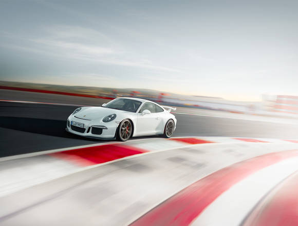 ‘미쉐린 파일롯 스포츠 컵 2’ 타이어를 장착한 포르쉐 918 스파이더(사진 제공: 미쉐린타이어)