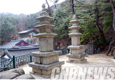 보물 제1338호 ‘옥천 용암사 동·서 삼층석탑'.(사진=문화재청)