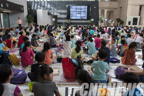 제39회 국립중앙박물관 그리기·글짓기 잔치에 참가한 학생들.(사진=국립중앙박물관)