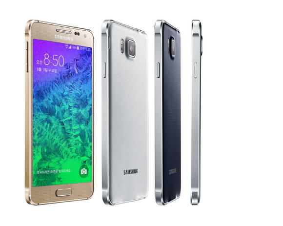 메탈 테두리를 적용한 스마트폰 ‘갤럭시 알파’(사진 제공: 삼성전자)