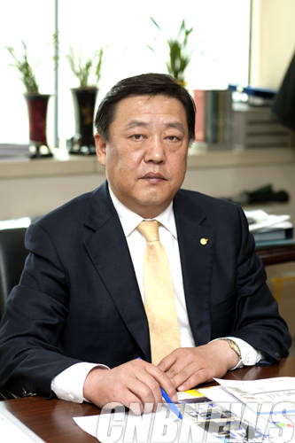 '남원호 충무아트홀 후원회 2대 회장'.