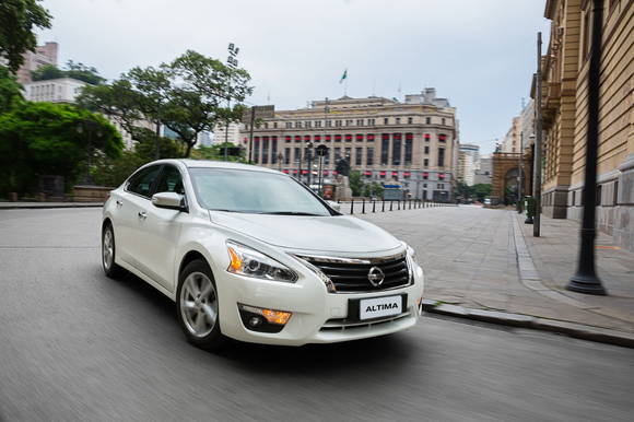 한국닛산의 중형 세단 ‘2015년형 알티마’(사진 제공: 한국닛산)