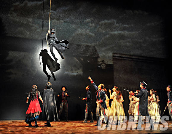 뮤지컬 '조로' 공연 장면.(사진제공=엠뮤지컬아트)