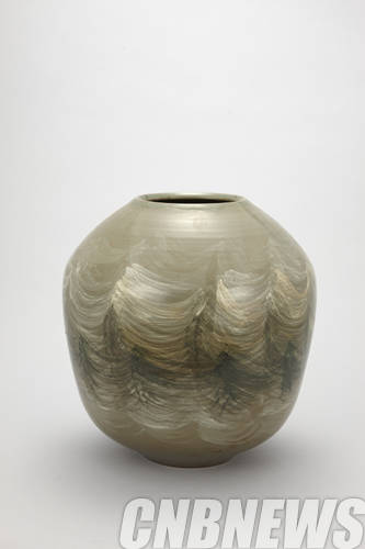 황종례, '귀얄문 호'. 1988.(이미지=국립현대미술관)