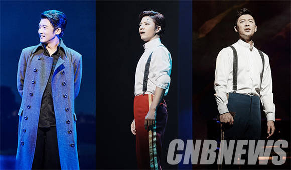 뮤지컬 '황태자 루돌프'에서 열연하는 (왼쪽부터)안재욱, 임태경, 팀.(사진제공=EMK뮤지컬컴퍼니)