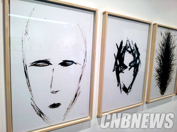 학고재 갤러리 본관에서 열리고 있는 정현 작가 개인전에 전시돼 있는 작품들.(사진=김금영 기자)