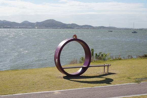 소리의 지평선 의자(사진=경기관광공사 제공)