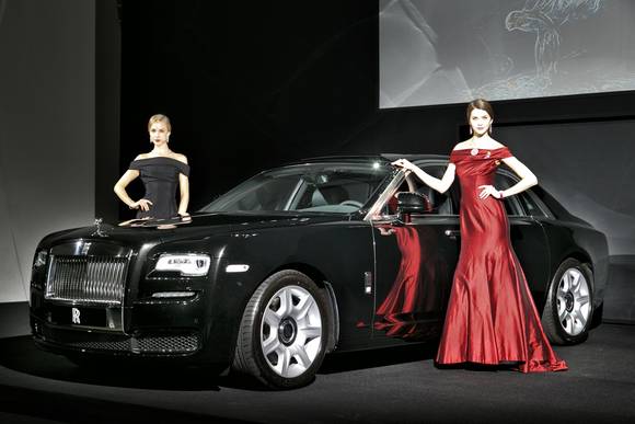 롤스로이스 ‘고스트 시리즈Ⅱ’(사진 제공: 롤스로이스모터카)