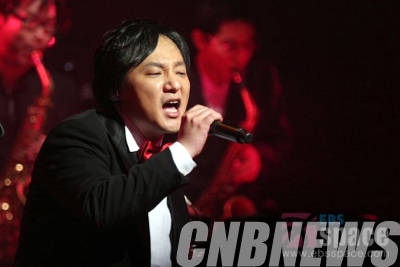 故신해철 EBS 스페이스 공감 방송 장면.(사진=EBS)