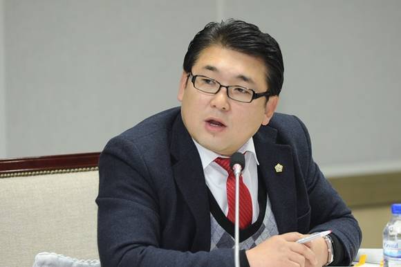 수원시의회 문화복지교육위원회 이철승 의원