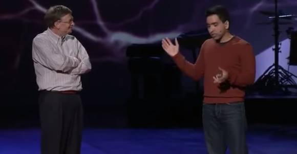 2011 TED 강연에서 빌 게이츠가 찬조출연한 모습(사진: TED)