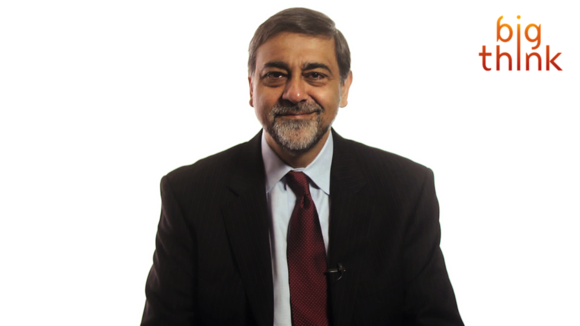 5가지 분야에 대한 파격적인 미래 예측을 발표한 비벡 와드하 교수(사진: Big Think 홈페이지)
