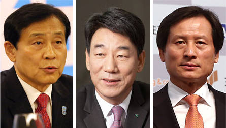사진 왼쪽부터 김정태 현 하나금융 회장, 장승철 하나대투증권 사장, 정해붕 하나카드 사장 . (사진자료=연합뉴스)