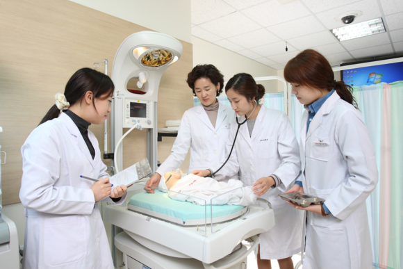 영산대 간호학과 실습 장면. (사진제공=영산대)