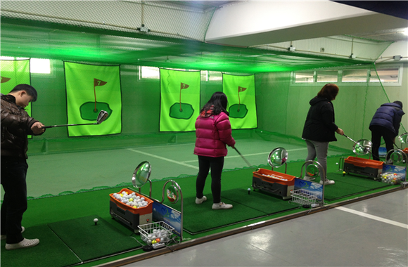 부산해마루학교 실내골프장 모습. (사진제공=부산교육청)