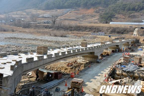 ▲ 정선 동강 점재교 현장 (사진제공=정선군청)