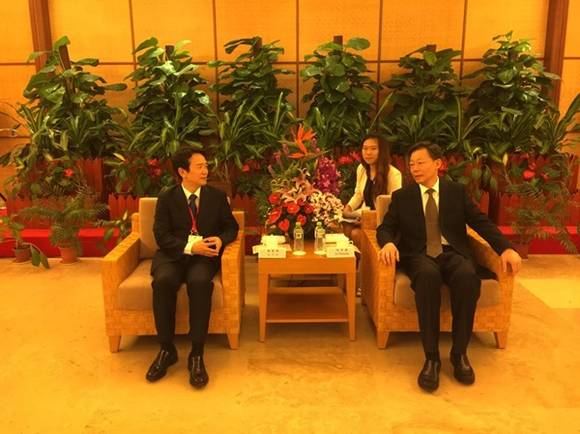 왼쪽부터 남경필 경기도지사와 리쉐융 강소성 성장 (사진=경기도 제공)