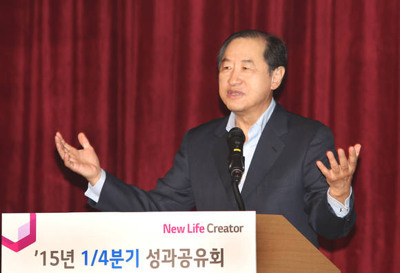 이상철 LG유플러스 부회장이 9일 용산신사옥에서 열린 1분기 성과공유회에서 “세계 1등 뉴 라이프 크리에이터로 거듭날 것”을 주문했다(사진 제공: LG유플러스)