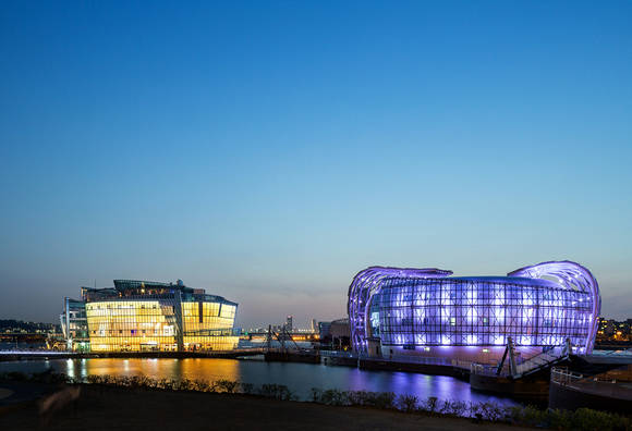 ‘어벤저스’에 배경으로 등장해 관심을 모으고 있는 ‘세빛섬’(사진 제공: 효성)