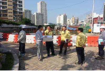 (사진제공=연제구) 지난 7일 거제지구 자연재해위험지 정비사업장 현장 점검모습