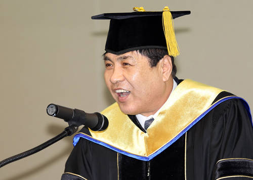 (사진제공=한국해양대) 안상현 회장의 모습