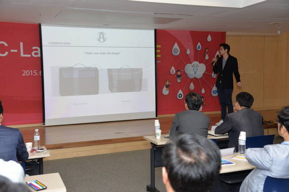 C-Lab 1기 입주기업의 성과발표회 진행 모습(사진 제공: 삼성전자)