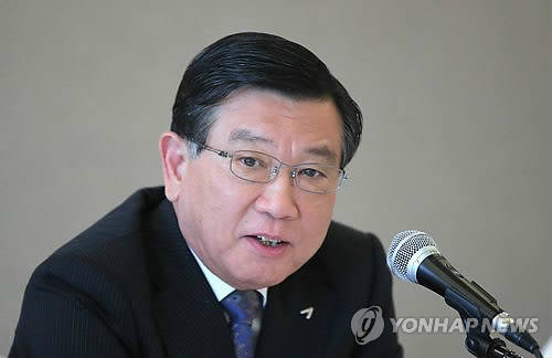 지난 4월 9일 서울 한국프레스센터에서 한국메네사협회 회장 취임 기자간담회를 갖고 있는 박삼구 금호아시아나그룹 회장.(사진=연합뉴스)