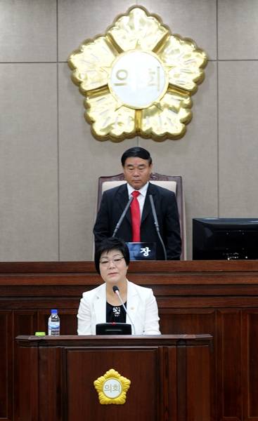 100만 이상 대도시 특례 입법 촉구를 대표 발의한 수원시의회 박순영 위원장