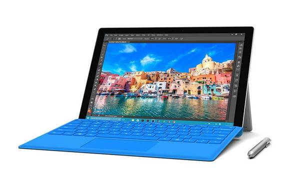 12.3인치 화면의 ‘서피스 4’. (사진=마이크로소프트)