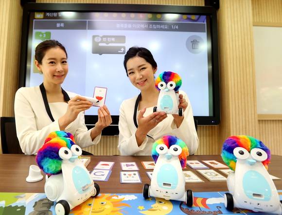 SK텔레콤의 스마트로봇 ‘알버트’. (사진제공=SK텔레콤)