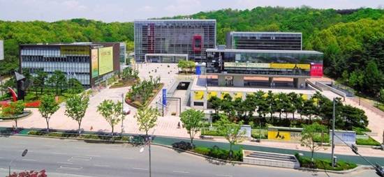 고양문화재단의 아람누리 전경