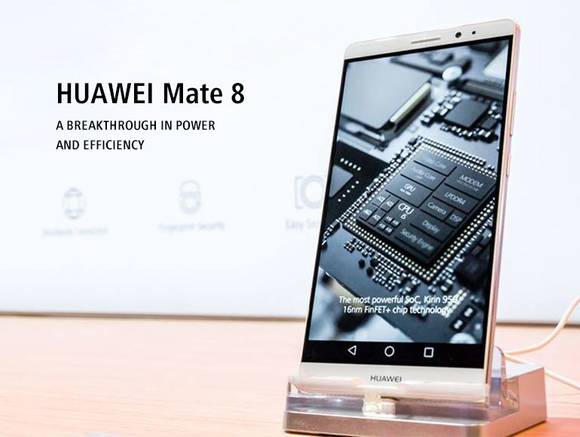 CES 2016에서 공개된 화웨이의 최신 스마트폰 ‘메이트 8’. (사진제공=화웨이)