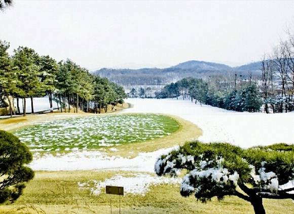 서울한양컨트리클럽 골프장 겨울 전경
