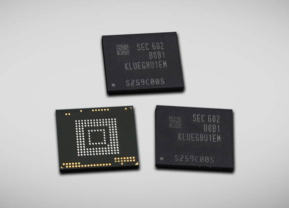 삼성전자의 차세대 스마트폰 메모리 ‘256GB UFS’. (사진제공=삼성전자)