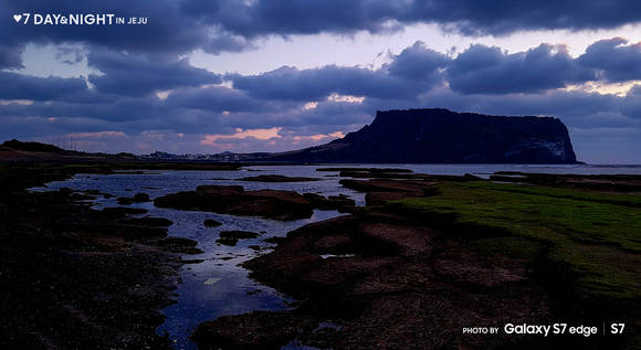 갤럭시 S7으로 촬영한 안태영 작가의 ‘꿈꾸는 푸른 섬’. (사진제공=삼성전자)