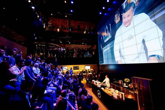 삼성전자가 6일(현지시간) 미국 뉴욕 맨하튼의 미트패킹 지역에 위치한 ‘삼성 뉴욕 마케팅센터’에서 ‘360° Meals’ 쿠킹쇼를 열었다. (사진제공=삼성전자)