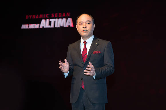 타케히코 키쿠치 한국닛산 대표이사가 ‘올 뉴 알티마’를 소개하고 있다. (사진제공=한국닛산)