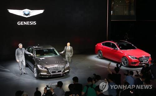제네시스의 대형 럭셔리 세단 ‘G80’과 ‘G80 스포츠’. (사진=연합뉴스)