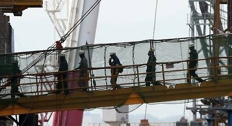 현대중공업이 '비용절감과 경쟁력 확보'를 이유로 설비지원 전문 자회사를 설립·운영하겠다고 밝혔다. (사진=연합뉴스)