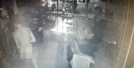 CCTV에 담긴 범행현장 모습. (사진=연합뉴스)