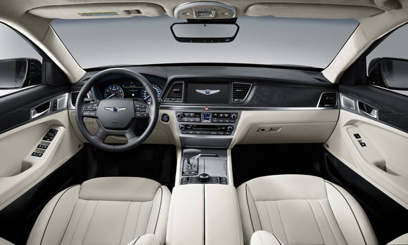 ‘제네시스 G80’의 고급스러운 실내 인테리어. (사진제공=현대자동차)