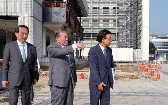 8일 정몽구 현대차그룹 회장이 글로벌 비즈니스센터(GBC) 현장을 찾았다. (사진제공=현대차그룹)