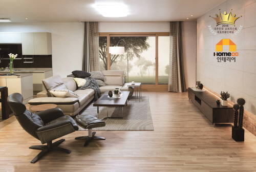 KCC의 홈씨씨인테리어가 2016 대한민국 소비자신뢰 대표브랜드 대상에서 인테리어 부문 1등에 선정됐다. (사진=KCC)