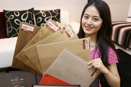 KCC가 출시한 층간 소음을 줄여주는 친환경 바닥재 숲 소리 휴의 반응도 뜨겁다. (사진=KCC)