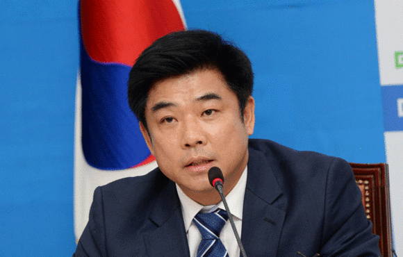 국정감사에서 질의를 하고 있는 김병욱 국회의원 (사진=김병욱 의원실)